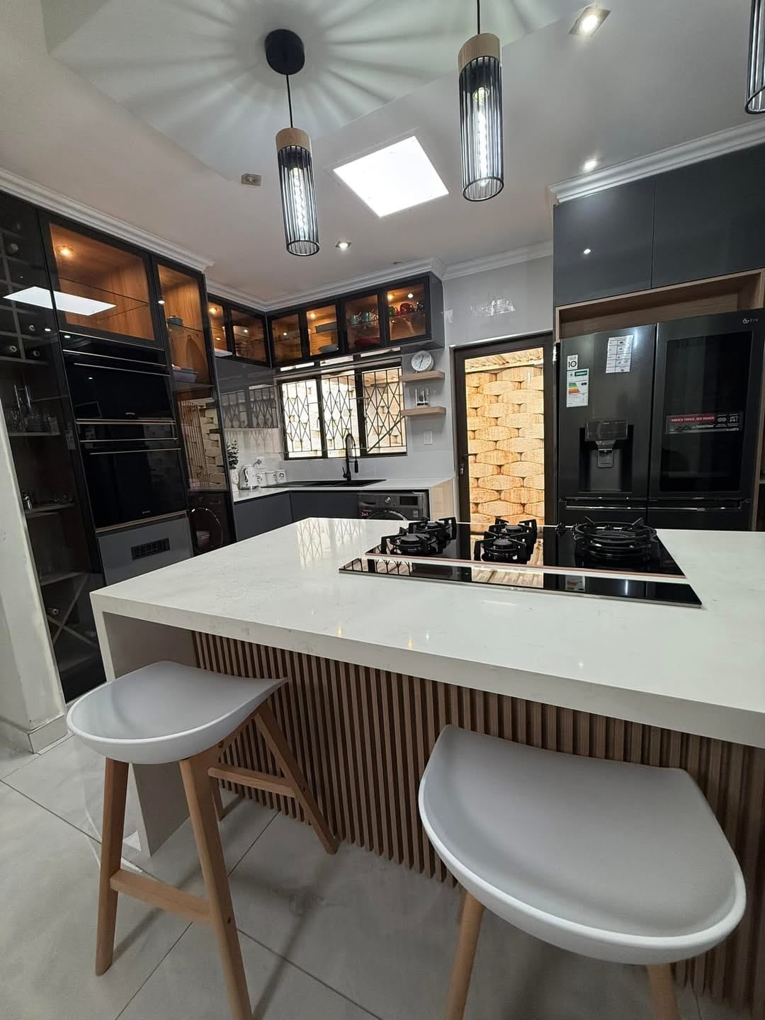Contemporary Kitchen